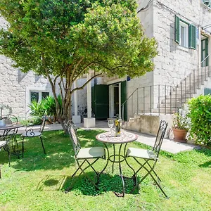 Jes Old Town Luxury , Split Croacia